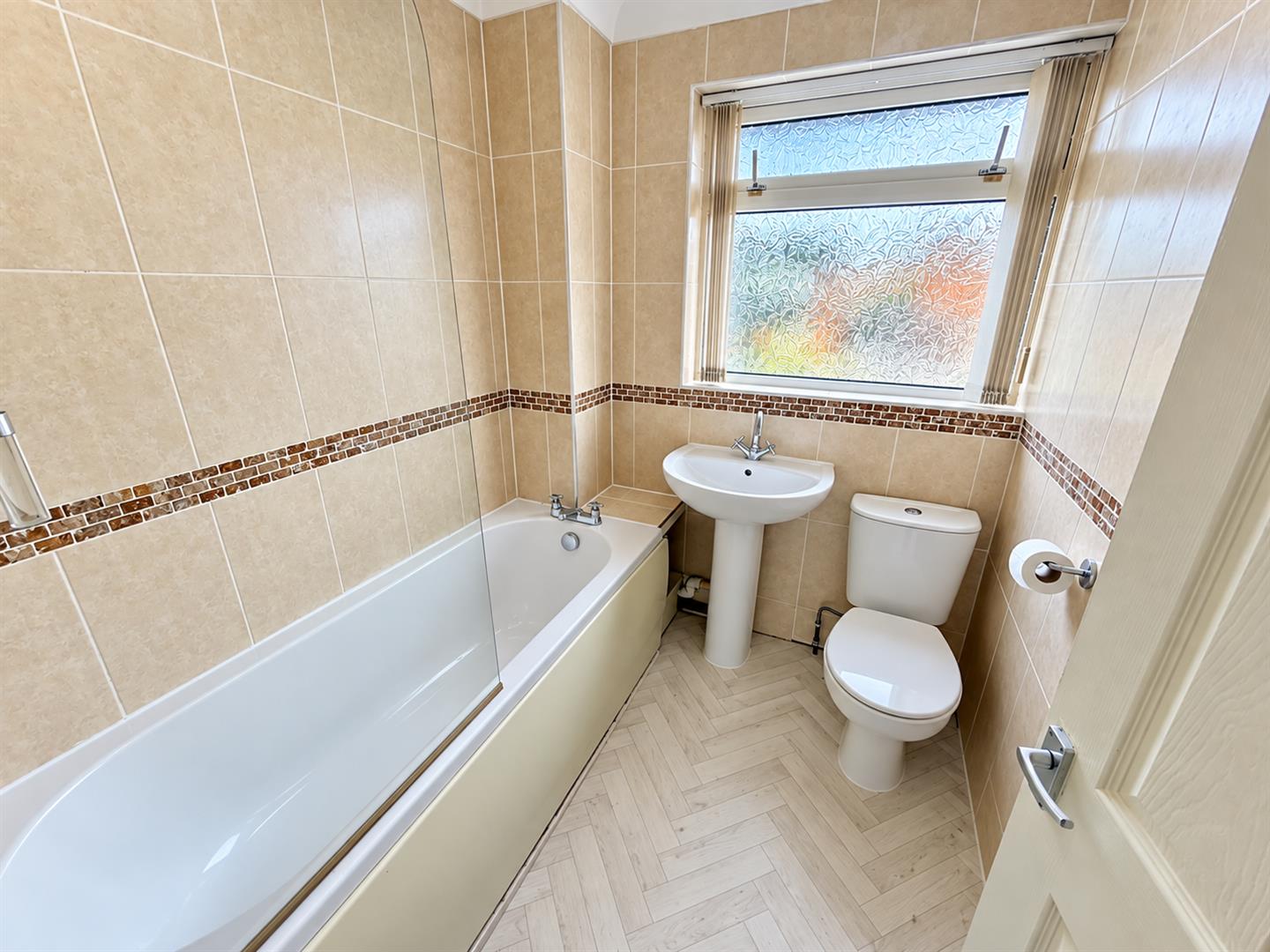 Heol Y Twyn, Pontlliw, Swansea, SA4 9EU